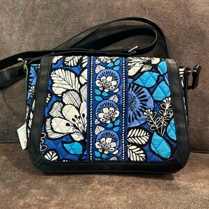Vera Bradley Crosstown Cross Body Bag, Blue Bayou, NWT